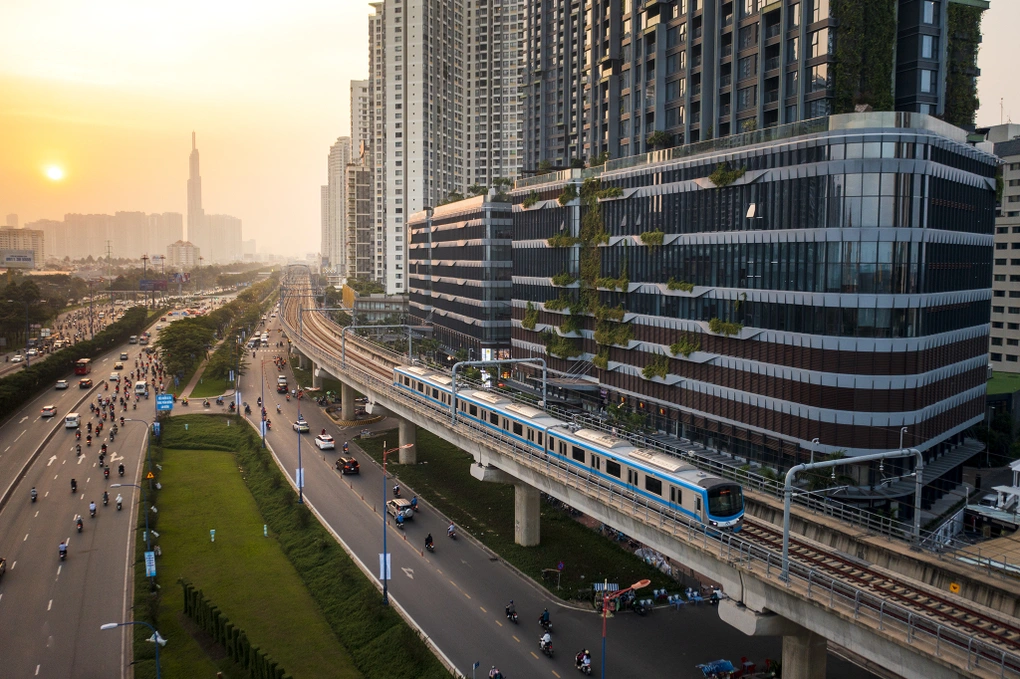 Ai là người phát minh ra phương thức Mua bán nhà trên giấy?