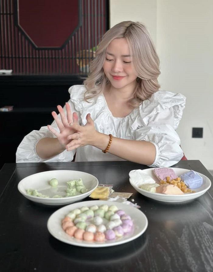 Hương Vũ - Cô Gái Trẻ Mua Nhà Hà Nội