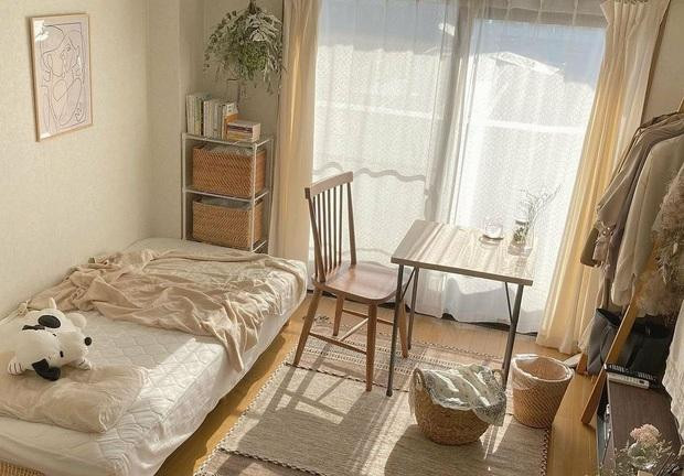 Tiền tệ mất giá