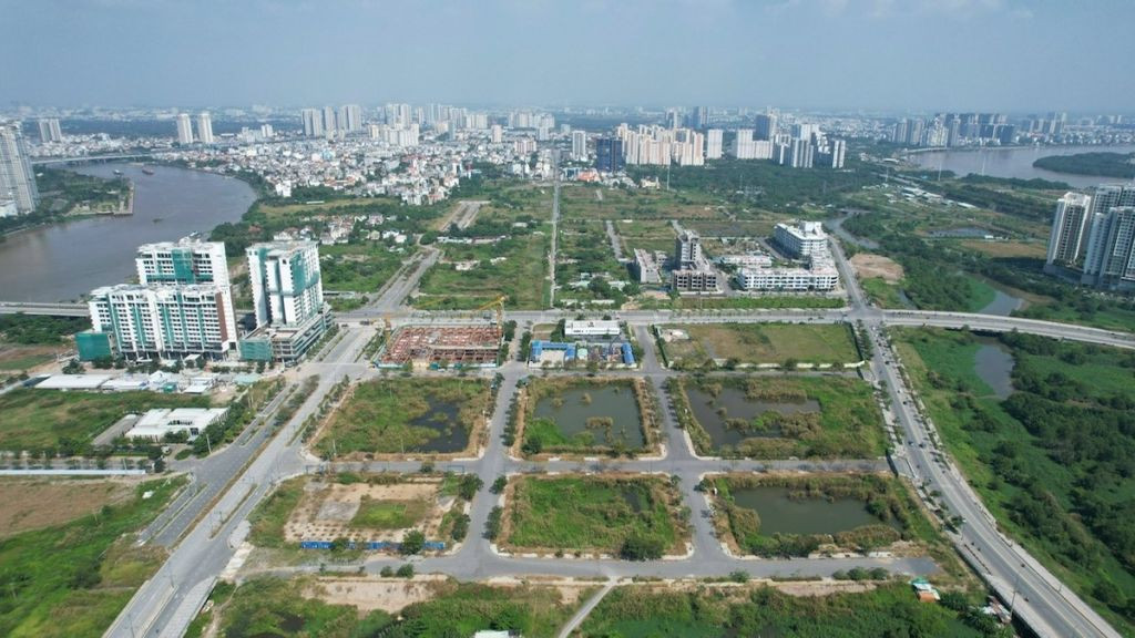 Phân lô bán nền