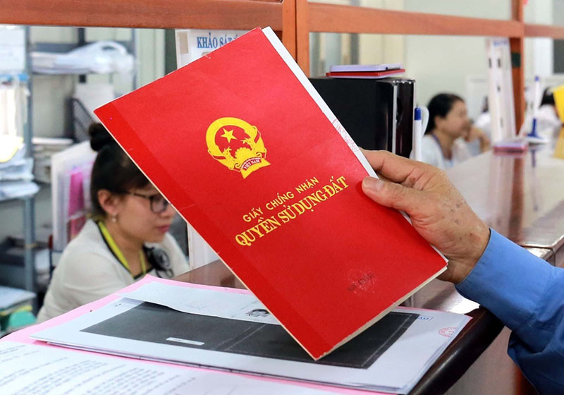 Quyền lợi người đứng tên sổ đỏ