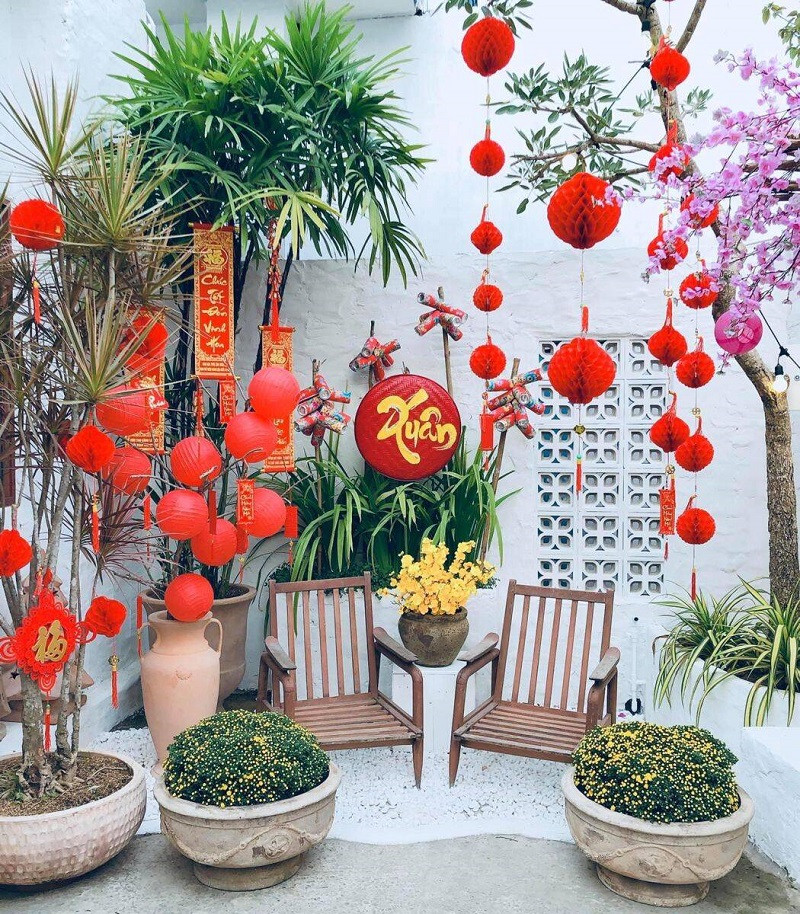Sân vườn trang trí Tết