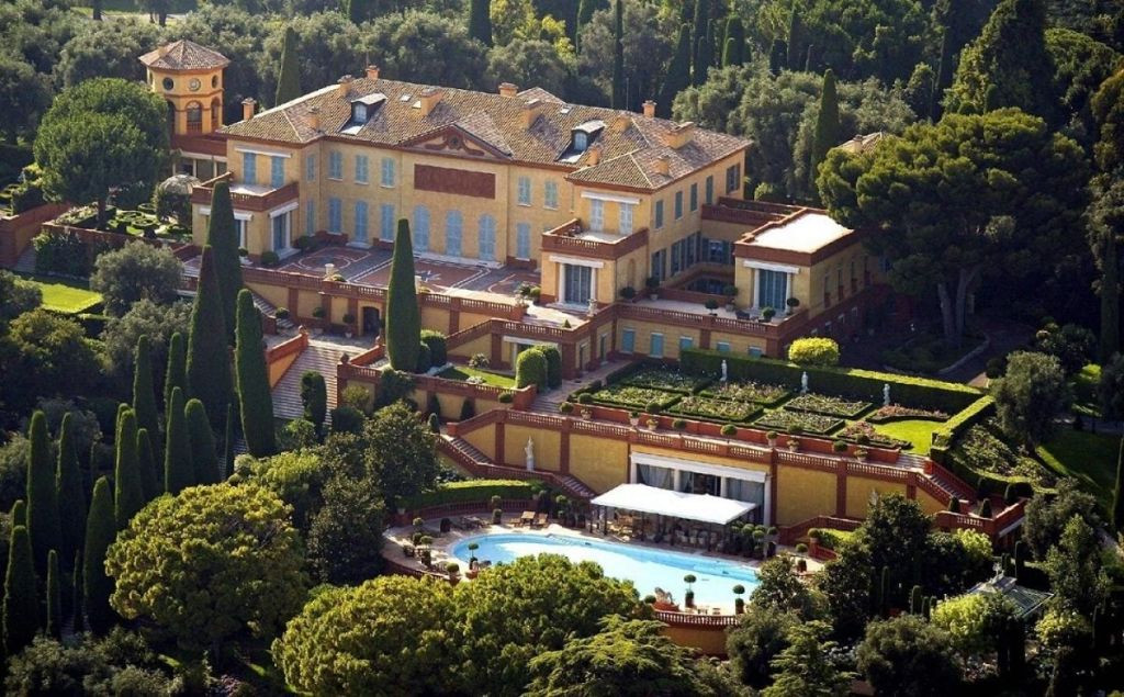 Toàn cảnh biệt thự Villa Leopolda, Cote D’Azur, Pháp